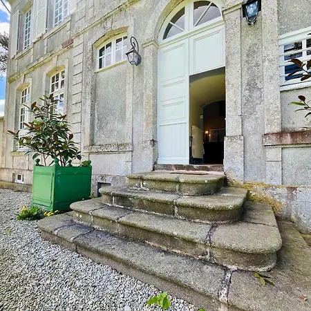 Chateau De Gourmont Dream In A Norman Castle Saint-Germain-de-Varreville