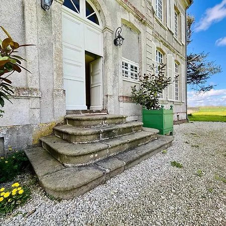 Дом отдыха Chateau De Gourmont Dream In A Norman Castle