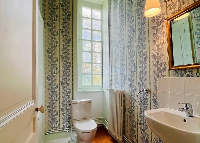 Дом отдыха Chateau De Gourmont Dream In A Norman Castle Saint-Germain-de-Varreville