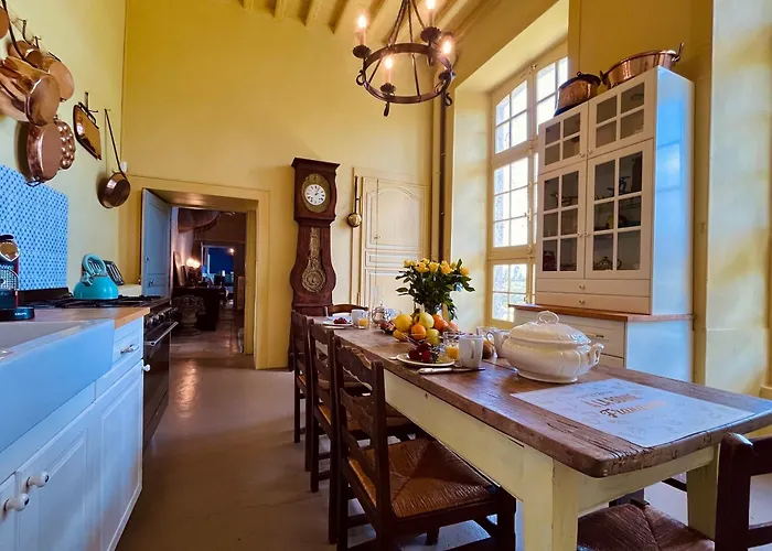 Дом отдыха Chateau De Gourmont Dream In A Norman Castle