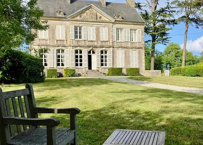 Chateau De Gourmont Dream In A Norman Castle Saint-Germain-de-Varreville